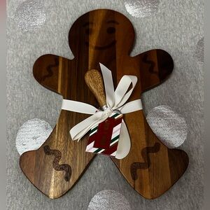 Coco + Lola Gingerbread Cheese Board & Spreader Set